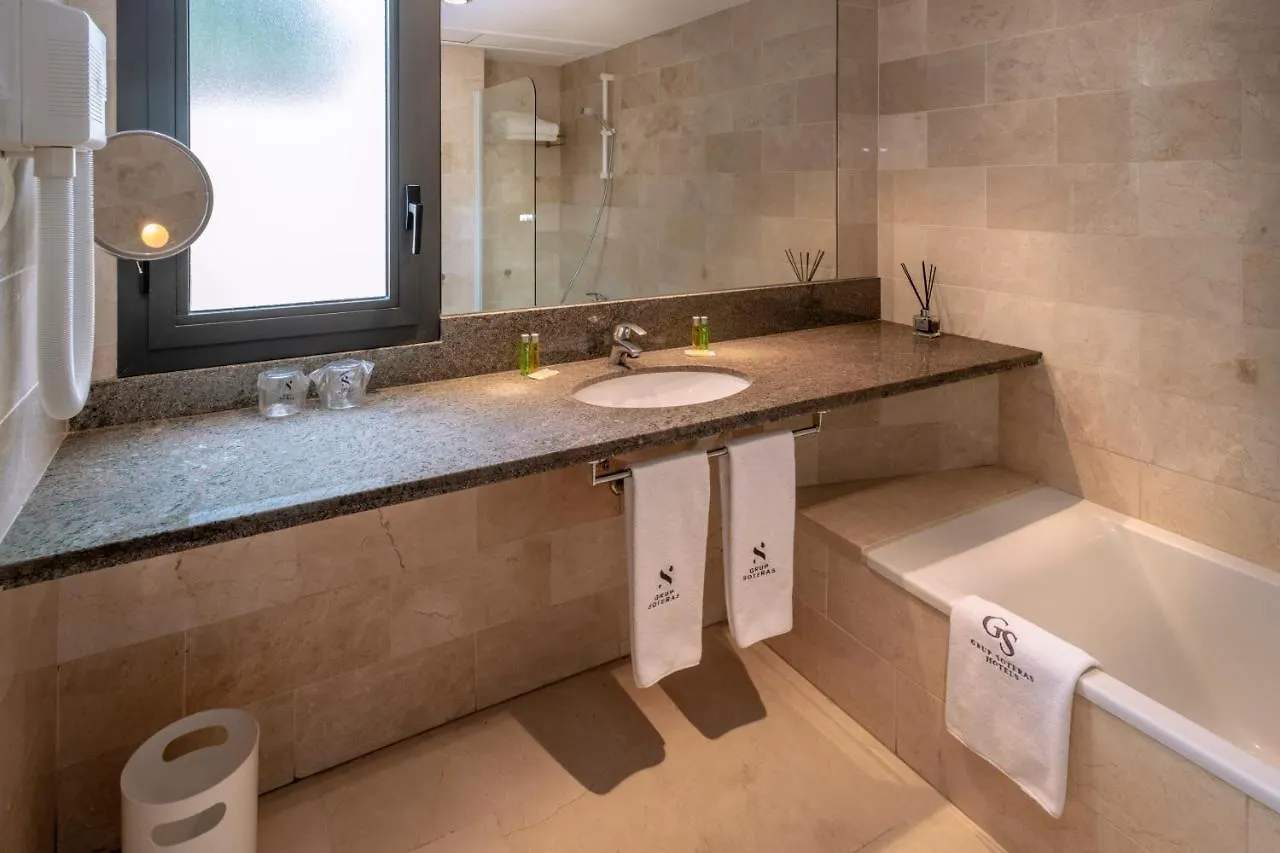 Gran Hotel Rey Don Jaime Castelldefels 4*,  Spanyolország